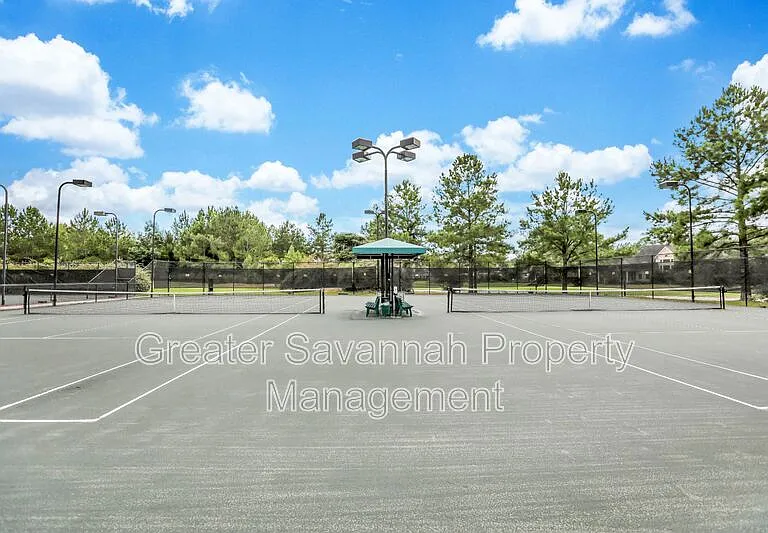 130 Danbury Ct #1 — Photo 43