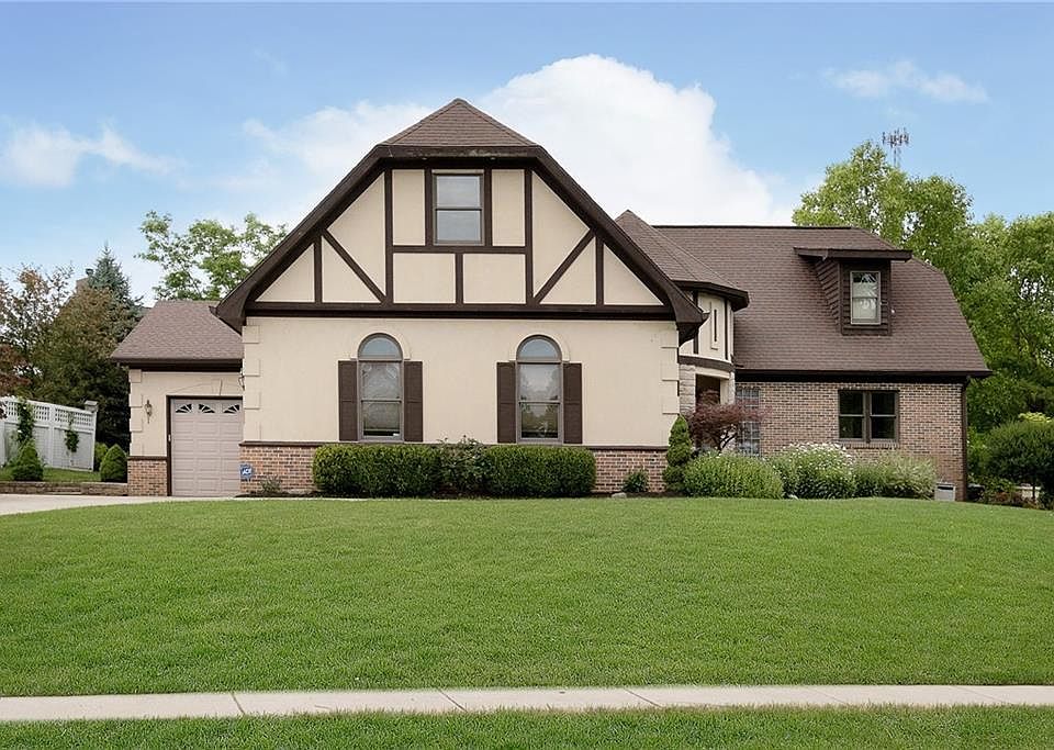 1st image of 2420 Emerald Pines Ln