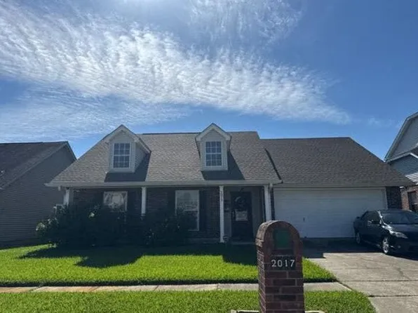 2017 Sutherland Pl, Harvey, LA 70058