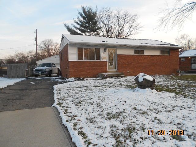 1st image of 362 Mayflower Blvd