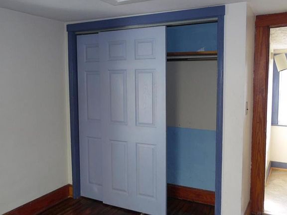 4th image of 2436 Birch Ave