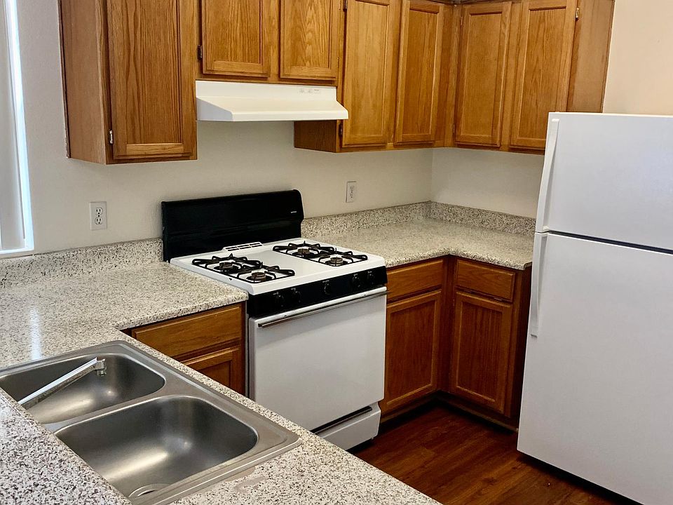 Kitchen in 2 Bedroom