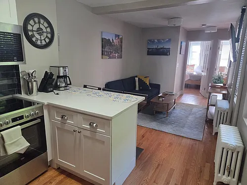 414 Cambridge St #ID1364229P Photo 1