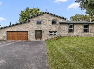 W1682 Townhall Rd, Campbellsport, WI 53010