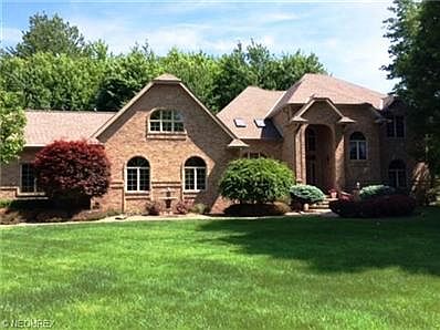 1st image of 9225 Bay Hill Dr NE