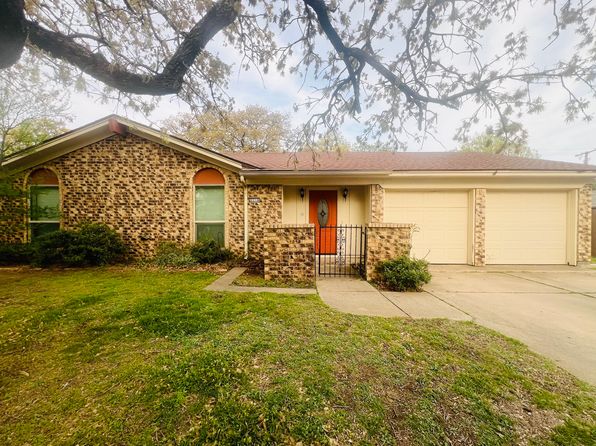 2216 Shady Grove Dr