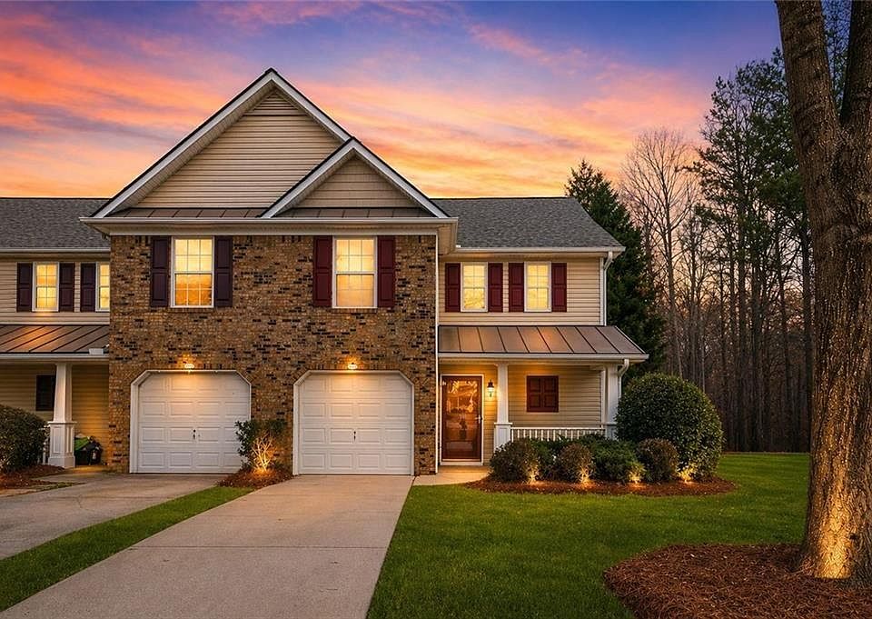 1st image of 184 Darbys Crossing Ct