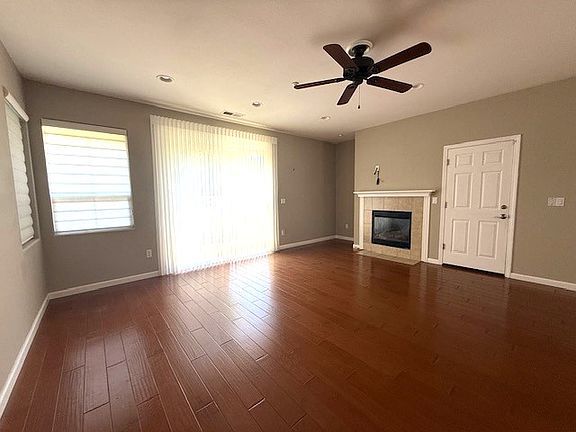 5th image of 1316 White Oak Pl