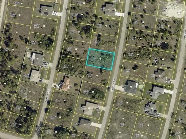 1060 Halby Ave S, Lehigh Acres, FL 33974