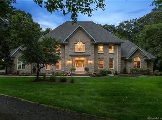 59 Hunters Xing, Burlington, CT 06013