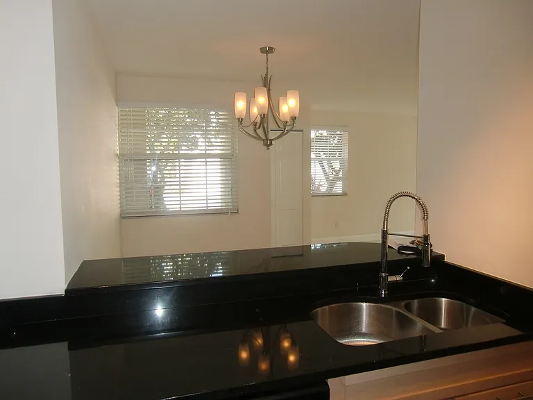 2881 N Oakland Forest Dr #112 — Photo 22