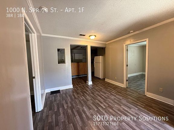3rd image of 1000 N Sprigg St #1F