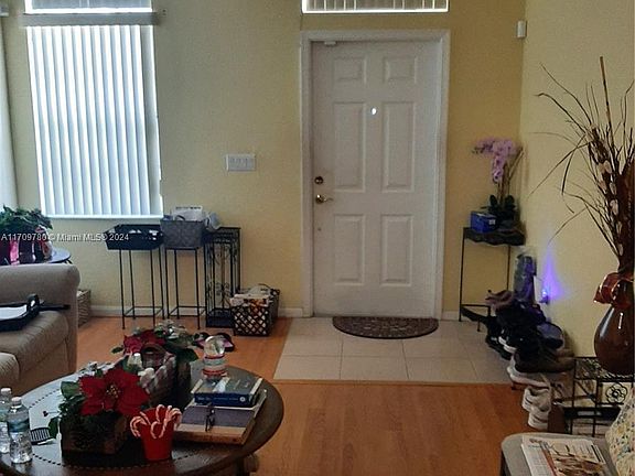 3rd image of 2762 SW 85th Ave #103