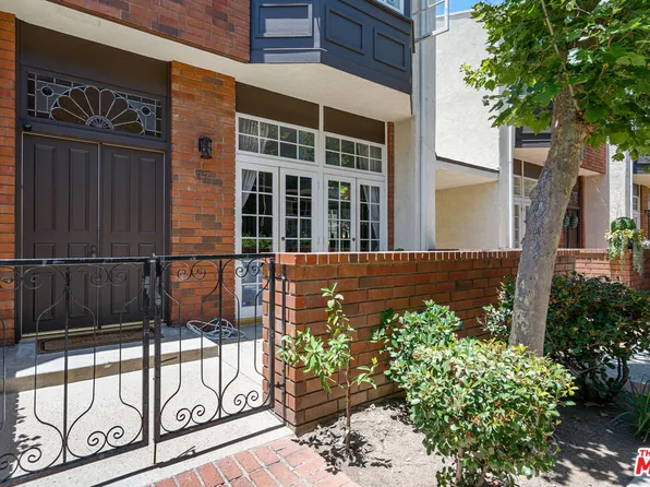 5420 Lindley Ave Unit 27, Encino, CA 91316