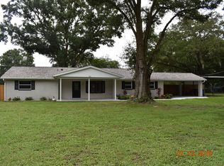 5633 Pine St, Seffner, FL 33584