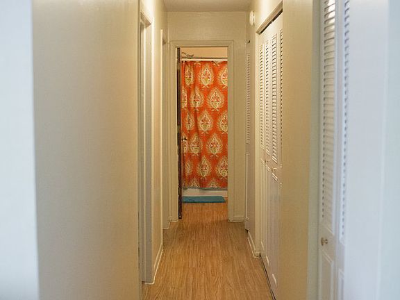 5th image of 2038 9th St APT 57
