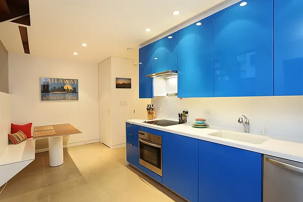 Sold by Corcoran | media 11