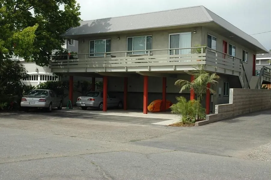 4864 3rd street