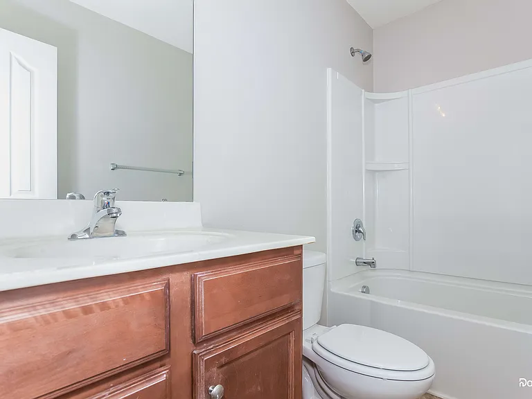 3318 Victoria Brook Ln — Photo 9