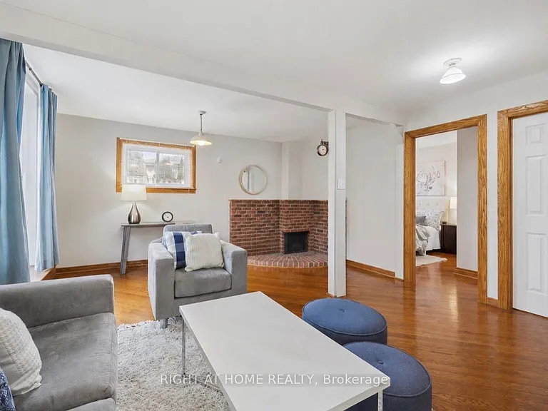 869 Grenoble Blvd — Photo 7