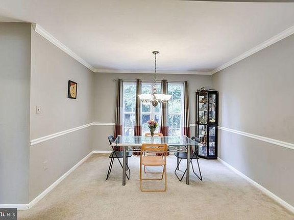 5th image of 6434 Oxbow Ct