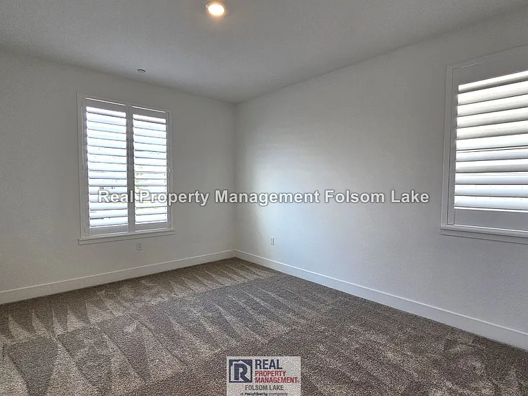 590 San Sorrento St #106 — Photo 6