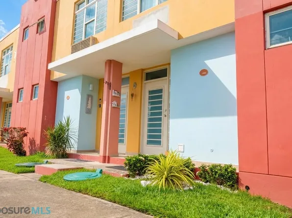 1005 Jardin Sereno, Carolina, PR 00983