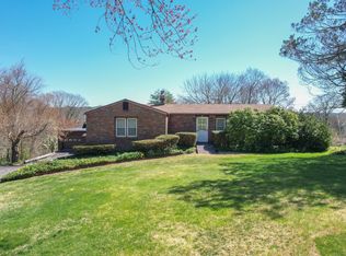 74 Old Colonial Rd, Watertown, CT 06779