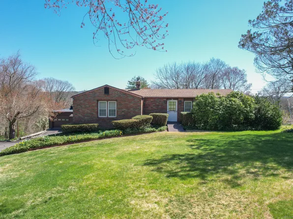 74 Old Colonial Road, Watertown, CT 06779