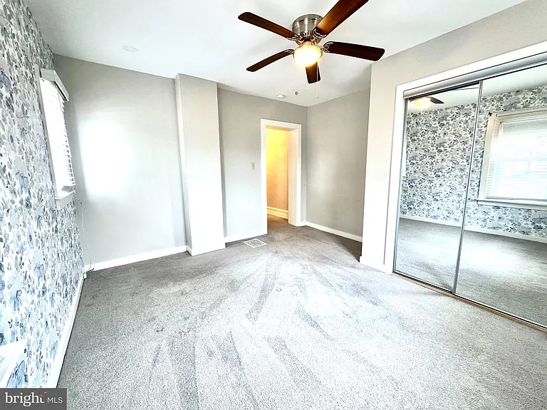 425 Juniper St — Photo 19