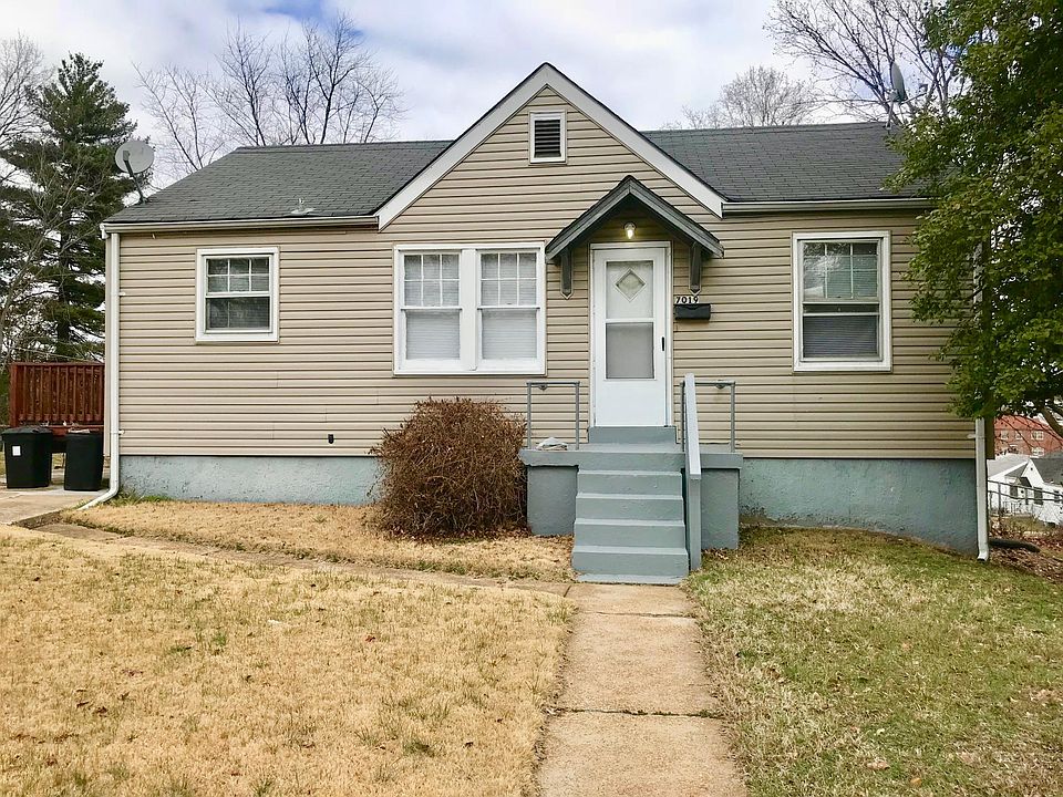 1st image of 7019 Roslyn Dr