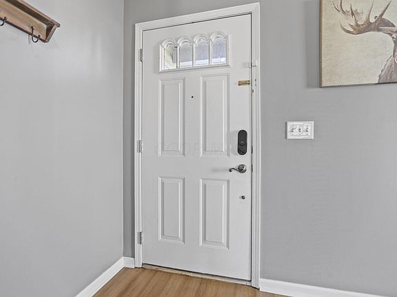 4th image of 817 Whitehead Dr