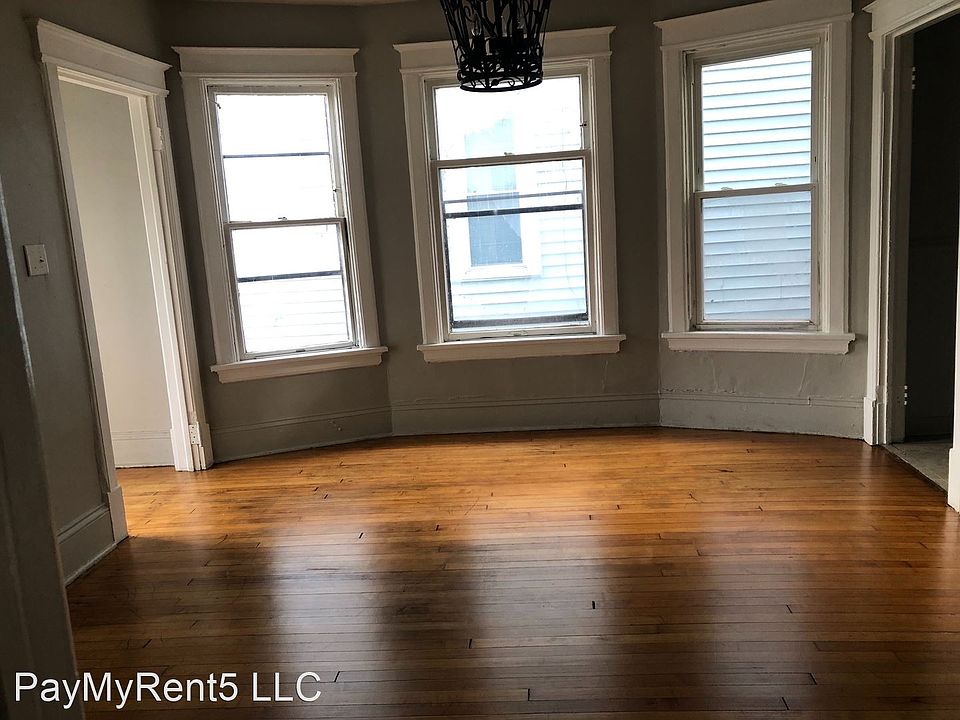 1st image of 3027-29 N Holton St