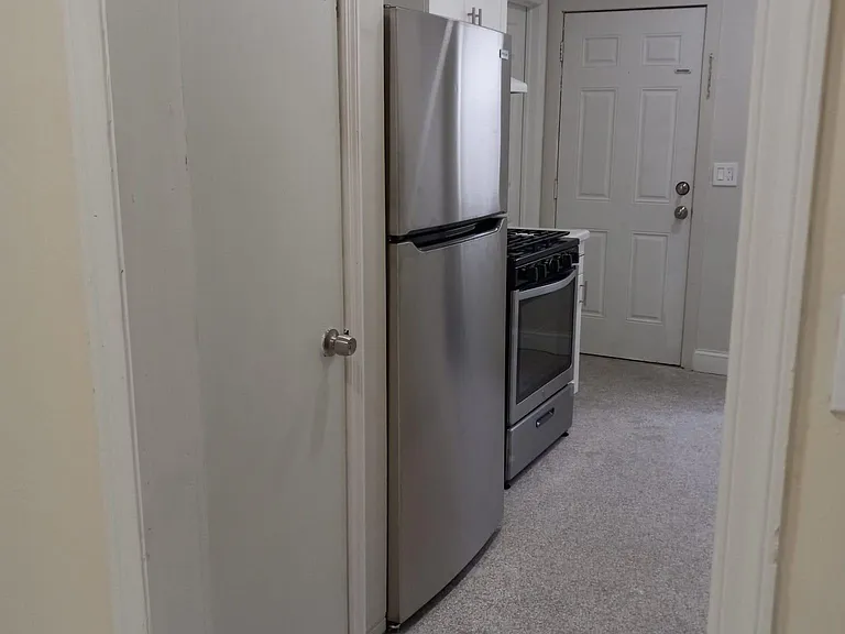1922 Taylor St #1 — Photo 6