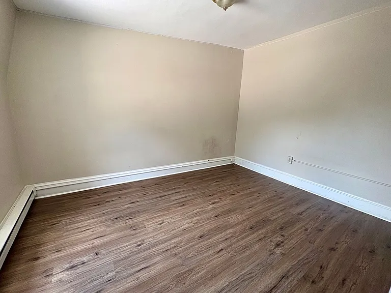 1224 Eckert Avenue — Photo 24
