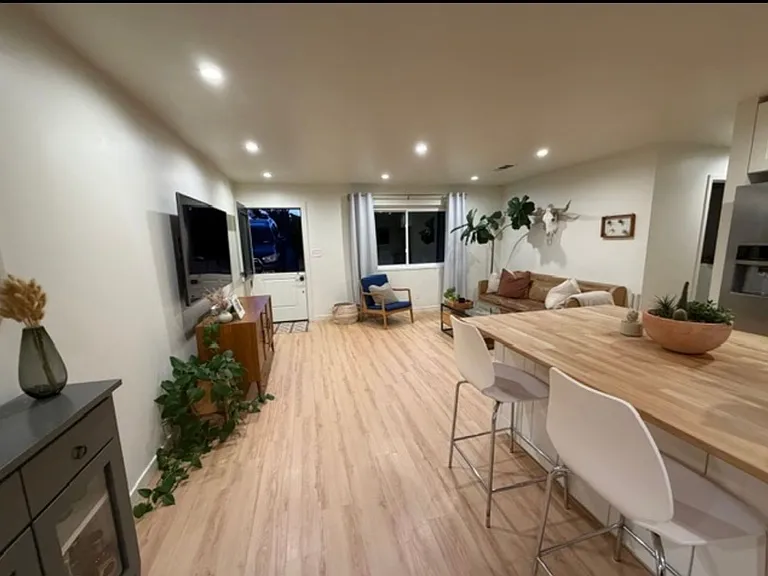 304 Bluff Way — Photo 24