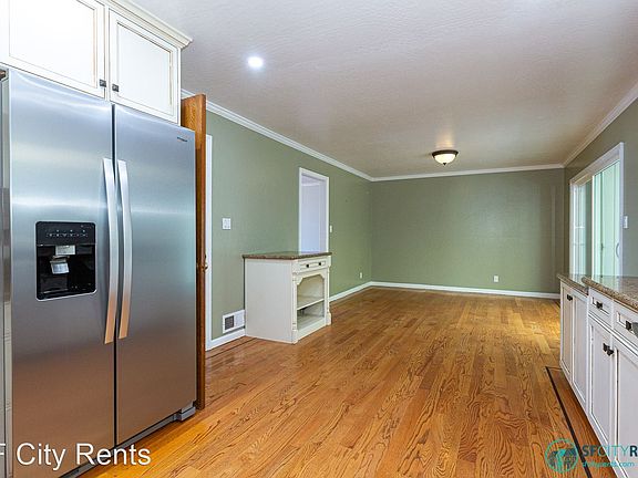 4th image of 312 Harvard St