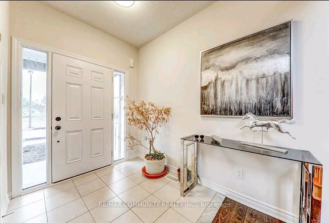 4 bed, $2,650 — Photo 3