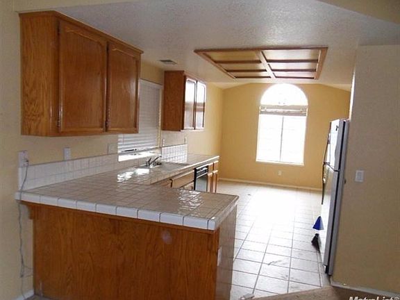 5th image of 3937 Clydesdale Ln