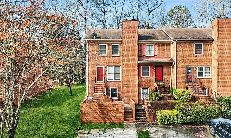 140 Davis Mill Ct