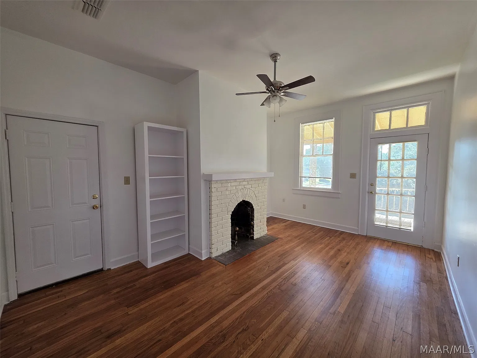 1 bed, 1.0 bath, 800 sqft, $775 — Photo 3