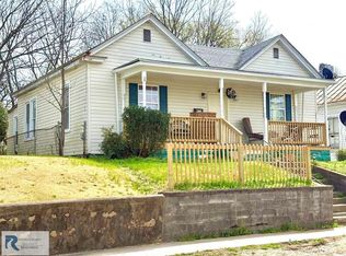 872 Claiborne St, Danville, VA 24540