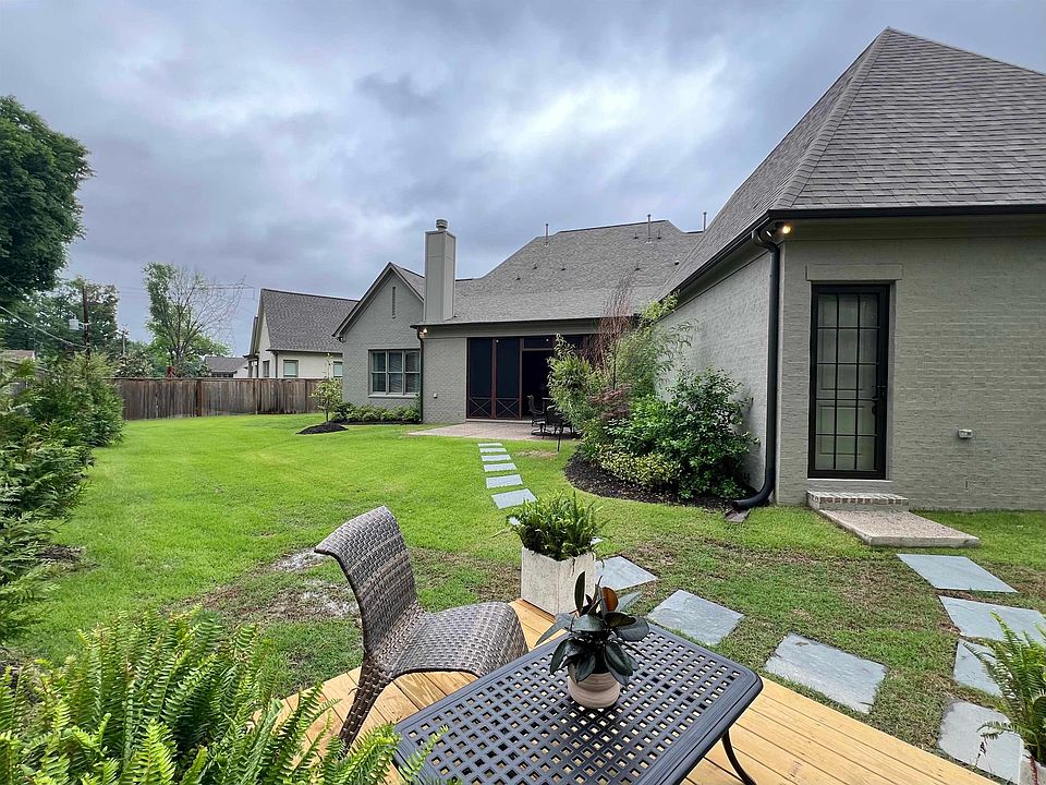1st image of 1687 Neshoba Oak Ln W