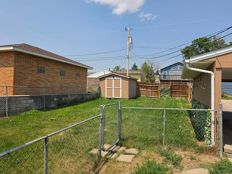124 E Van Buren St — Photo 22