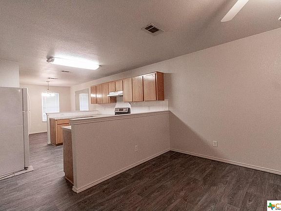5th image of 3409 Toledo Dr APT C