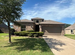 3005 Flowering Springs Dr, Forney, TX 75126