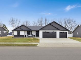 1902 Brooklyn PLACE, Holmen, WI 54636