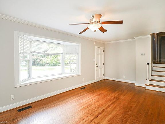 4th image of 5612 Buddingwood Dr