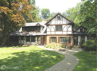 8634 Overlook Rd, Mc Lean, VA 22102