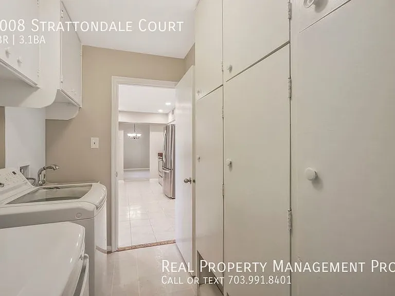 9008 Strattondale Ct — Photo 22